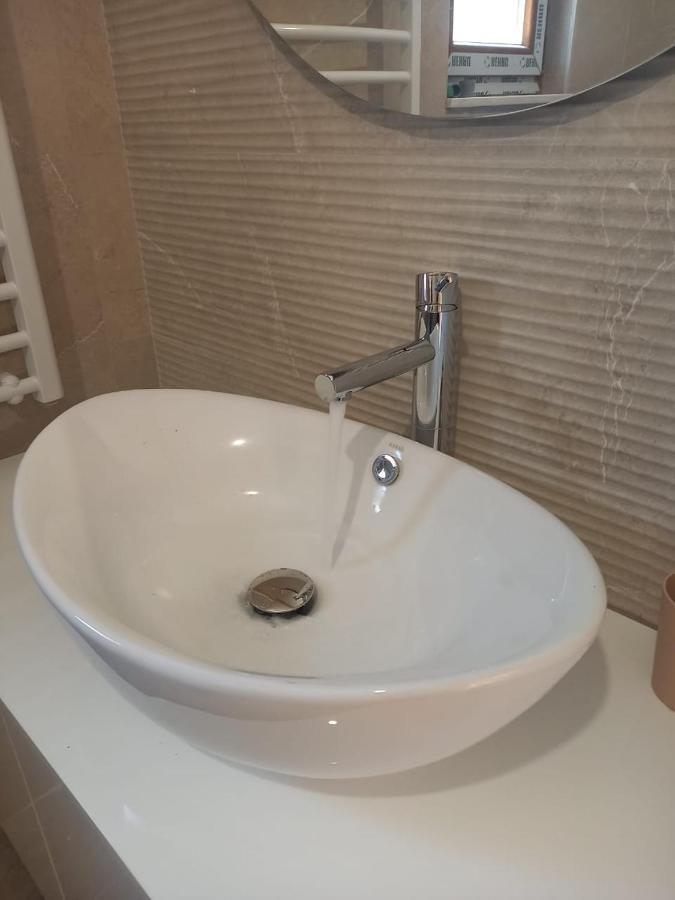 Lux Apartment Jovanovic Tivat Ngoại thất bức ảnh